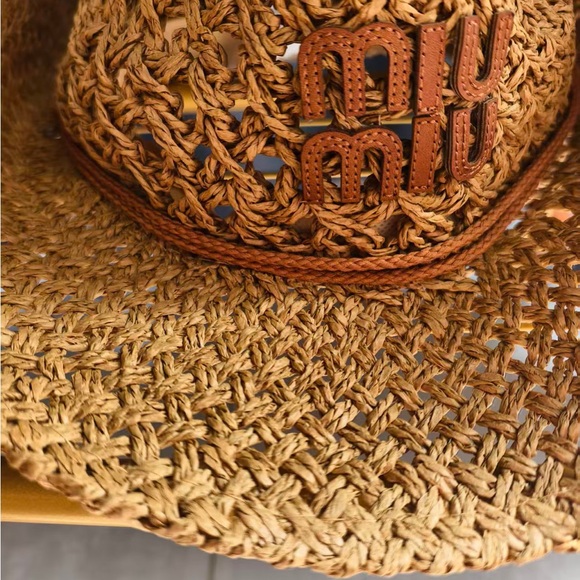 Miu Miu Beige Grass Woven Cowboy Hat OS 57cm Western Sun Hat Adjustable - Picture 3 of 7